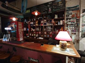 Local comercial · 102m² · 2 Ambientes · Venta de Local Comercial en Recoleta