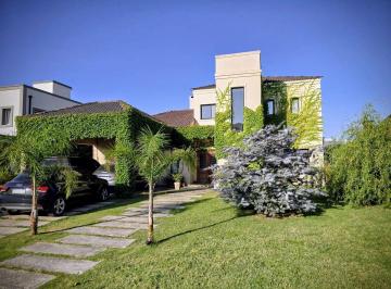 FVR-FVR-1532_2 · Venta Casa Barrio Privado El Rebenque