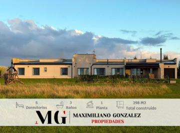 Casa · 288m² · 6 Ambientes · 2 Cocheras · Casa Venta - Chacras Laguna Vitel