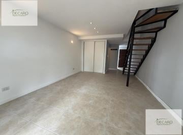 Departamento · 78m² · 3 Ambientes · 1 Cochera · Dúplex a La Venta en Petrel Village, Excelente Acceso a Panamericana
