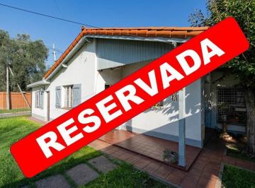 Casa · 180m² · 4 Ambientes · Casa en Venta de 4 Ambientes en Ciudad Evita