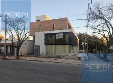 Local comercial · 200m² · Local Comercial en B° Jardin a m Paseo del Jockey