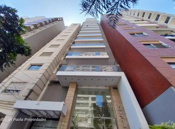 Departamento · 70m² · 3 Ambientes · 1 Cochera · Lujoso Piso Alto con Cochera y Baulera