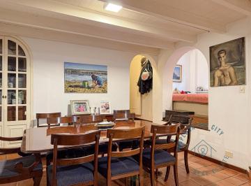Comedor · Departamento en Venta, 4 Ambientes en Recoleta, Oportunidad, Apto Profesional