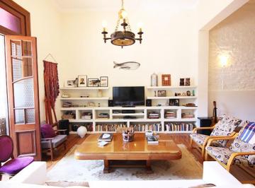 Casa · 212m² · 4 Ambientes · Casa 4 Ambientes Venta - San Fernando