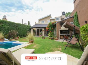 Casa · 237m² · 7 Ambientes · 1 Cochera · Casa 7 Ambientes Venta - Don Torcuato