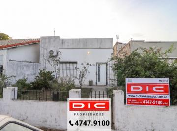 Casa · 260m² · 4 Ambientes · Casa 4 Ambientes Venta - Boulogne