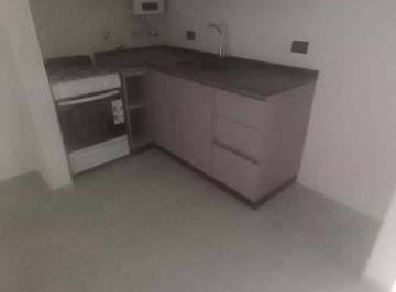 Departamento de 1 ambiente, Córdoba · Departamento 1 Dormitorio Planta Baja con Patio Velez Sarfield 677