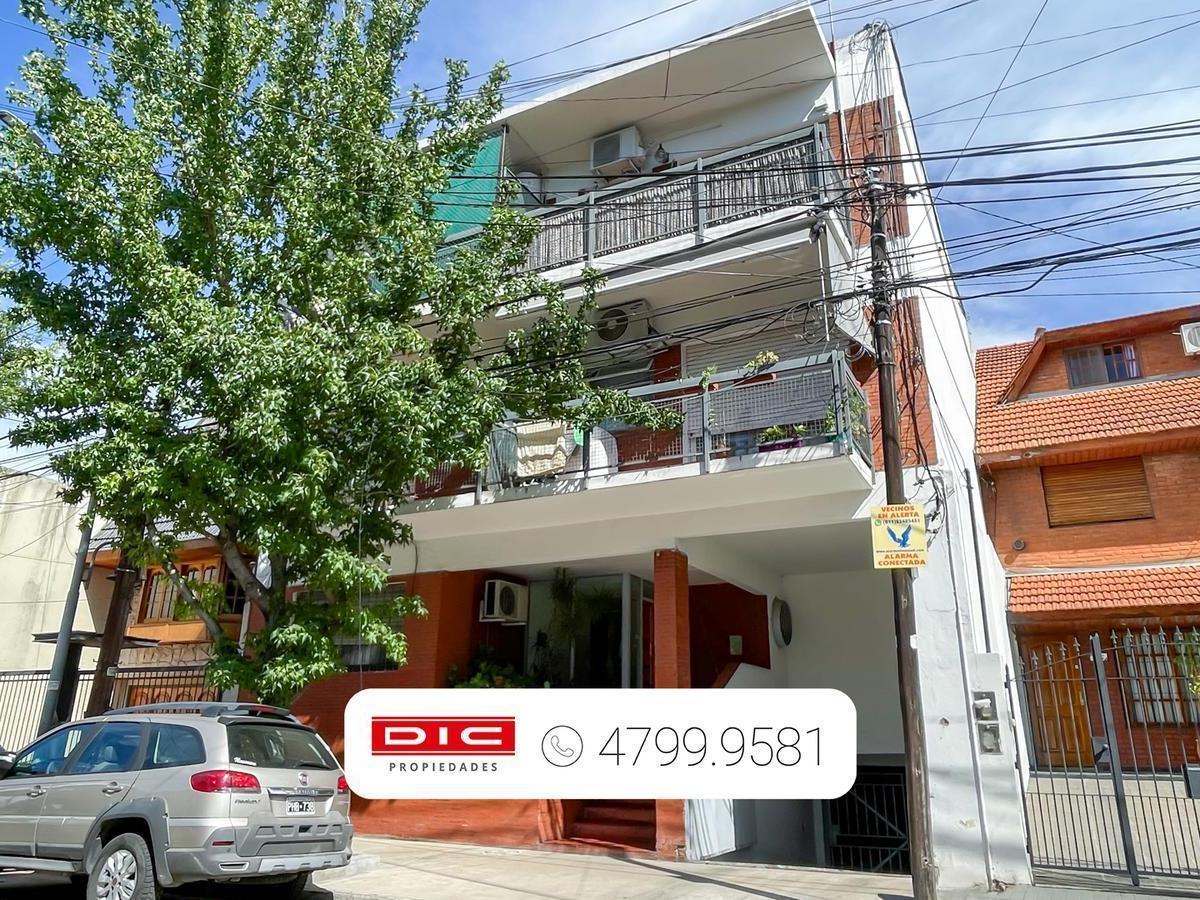 Hipolito Bouchard al 1500 Entre Avenida Maipú y Monteverde