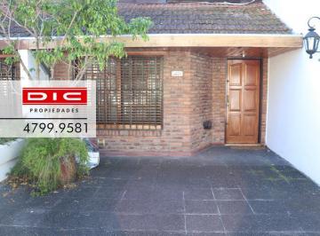 Casa · 142m² · 6 Ambientes · 2 Cocheras · Exclusivo Triplex 3 Dorm. en Olivos.