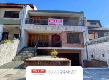 Casa · 360m² · 11 Ambientes · 3 Cocheras · Chalet 4 Dorm. Venta - Olivos - Maipu/uzal