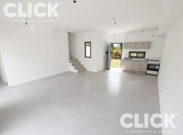 Casa · 104m² · 4 Ambientes · 1 Cochera · Venta - Casa con Jardín - Don Torcuato