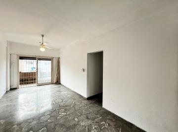 PH · 75m² · 3 Ambientes · Venta PH 3 Ambientes en Flores Apto Credito