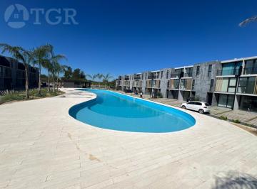 Casa · 127m² · 4 Ambientes · 1 Cochera · Venta Casa 4 Ambientes con Piscina en Barrio Sunny, Tigre