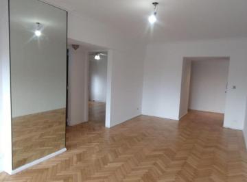 Departamento · 84m² · 4 Ambientes · 1 Cochera · Depto. 4 Amb. Frente C/bcon y Cochera Cub. Fija