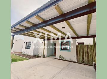 Casa · 450m² · 3 Dormitorios · 2 Cocheras · Casa en Alquiler en La Cercania San Lorenzo Chico