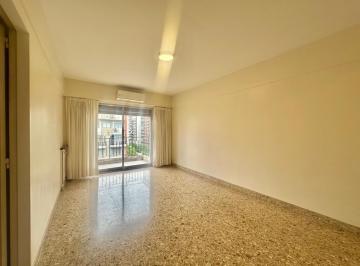 Departamento · 90m² · 4 Ambientes · Caballito - Departamento en Venta de Cuatro Ambientes