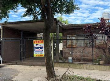 Casa · 85m² · 2 Dormitorios · 1 Cochera · Oportunidad! Dos Propiedades de un Dormitorio