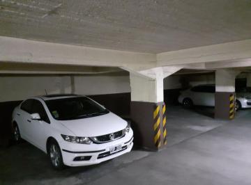 Garage · 10m² · Cochera - Centro