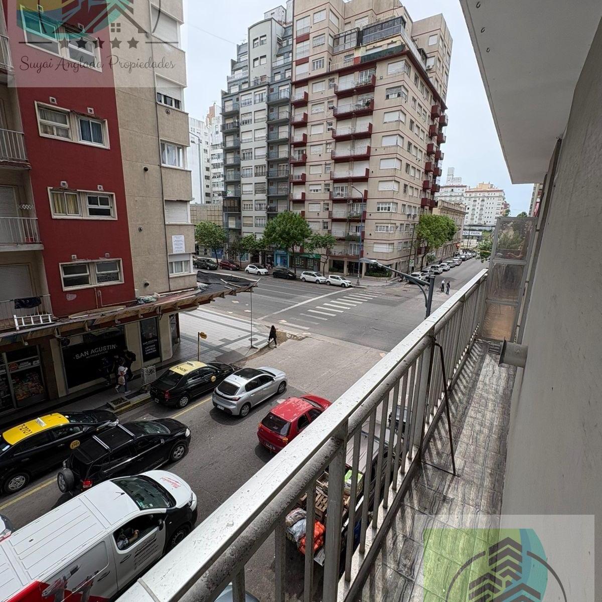 Departamento 2 amb, 40.53m² reciclado con balcón — Centro