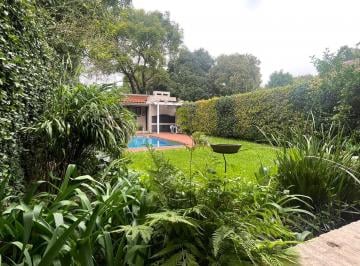 Casa · 133m² · 4 Ambientes · 2 Cocheras · Casa en Venta en San Isidro