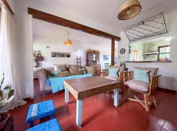 Casa · 150m² · 5 Ambientes · 4 Cocheras · Casa 5 Ambientes - Parque con Parrilla y Piscina - Apto Credito - Jardin de Peralta Ramos