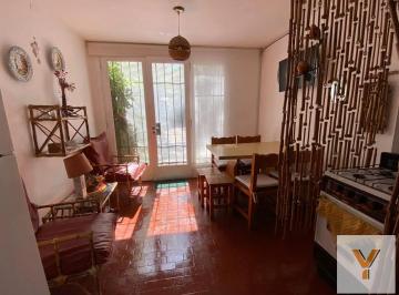 Departamento · 70m² · 3 Ambientes · Departamento en Venta - 2 Dorm. 1 Baño - Villa Gesell