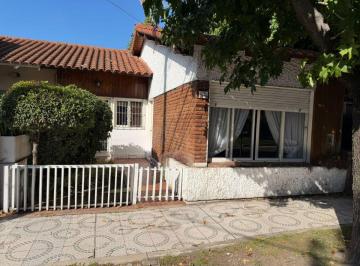 PH de 3 ambientes, Morón · Casa PH 3 Ambientes con Patio en Castelar