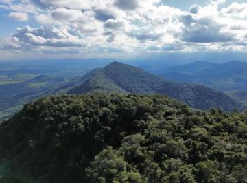 Terreno , Otro · Paraguay - Cerro Tres Kandu - 1.013 Ha en Venta
