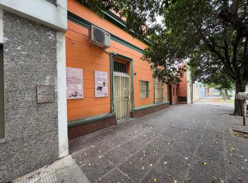 Casa de 8 ambientes, Córdoba · Vendo Casa con Local Comercial en Alta Cordoba