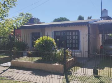 Casa · 360m² · 6 Ambientes · 2 Cocheras · Venta Casa 4 Ambientes Dto 3 Ambientes Ideal Vivienda Multifamiliar Trujui Moreno