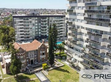 Departamento de 5 ambientes, Córdoba · Depto - 2dorm - Opera Luxury