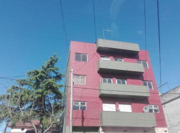Edificio · 650m² · 16 Ambientes · 4 Cocheras · Edificio Comercial en Venta - 9 Dorm. 8 Baños - 650 m² - San Clemente del Tuyú