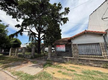 Terreno · 200m² · Inversión en Carapachay – Lote Doble con Alto Potencial Cons