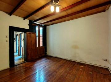 Living · Dueño Vende PH 2 Amb. con Patio y Terraza Propia.