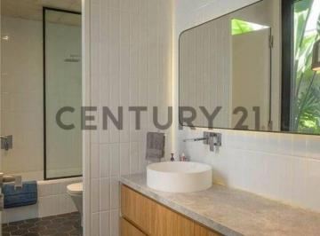 Casa · 285m² · 6 Ambientes · Venta Casa Al Lago en Muelles Puertos del Lago