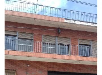 Departamento · 90m² · 4 Ambientes · Departamento en Venta - 3 Dorm. 1 Baño - 90 m² - Ramos Mejía