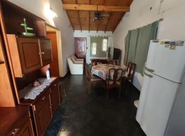 Casa · 127m² · 4 Ambientes · Casa en Venta - 3 Dorm. 2 Baños - Santa Teresita