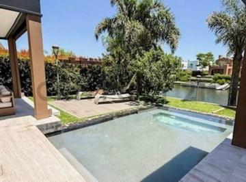 Casa · 500m² · Venta Casa 7 Amb en Cabos del Lago Nordelta