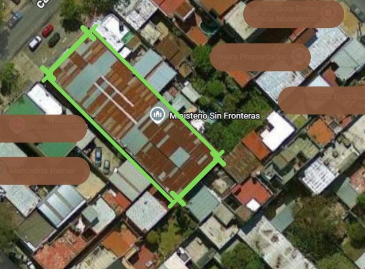 Terreno · 866m²