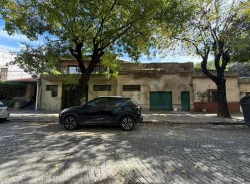 Terreno · 393m² · Lote en Venta en Parque Chas – 1.220 m² Vendibles