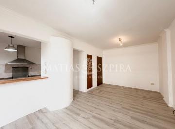 Departamento · 48m² · 2 Ambientes · 1 Cochera · Alquiler Dos Amplios Ambientes con Cochera Castelar Sur