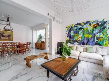Casa · 280m² · 5 Ambientes · 1 Cochera · Venta Casa en Malasia y Gorostiaga Belgrano