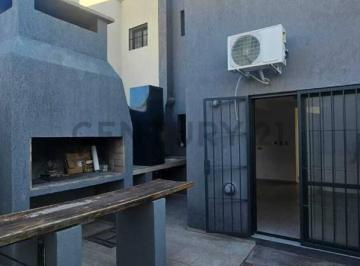 Casa · 84m² · 5 Ambientes · Oportunidad Luminoso Duplex en Maipu