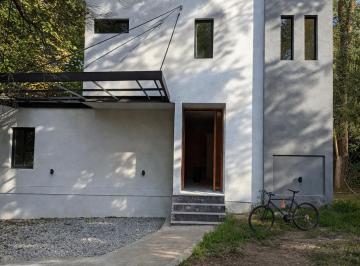Casa de 8 ambientes, Córdoba · Vendo Casa a Estrenar 3 Dorm. en Villa Warcalde