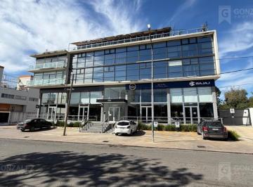 Oficina comercial · 38m² · Oficina en Venta en Villa Morra, Pilar, G. B. a. Zona Norte