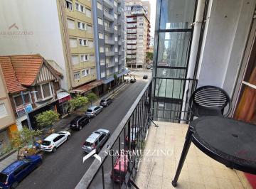 Departamento · 79m² · 3 Ambientes · Departamento 3 Ambientes a La Calle con Balcon