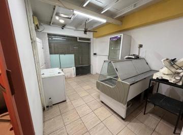 Local comercial , Luzuriaga · Alquiler Local Comercial Equipado