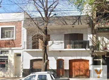Casa · 277m² · 7 Ambientes · Casa en Venta - 5 Dorm. 4 Baños - 318 m² - Villa Urquiza