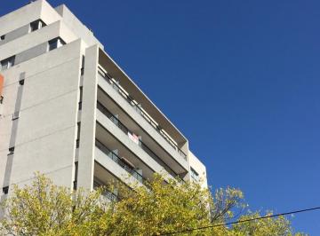 Departamento de 1 ambiente, Villa Devoto · Dueño Alquila Espectacular Monoambiente Frente Balcon a La Calle.